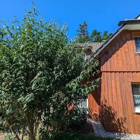 Am Wald Ferienhaus Born